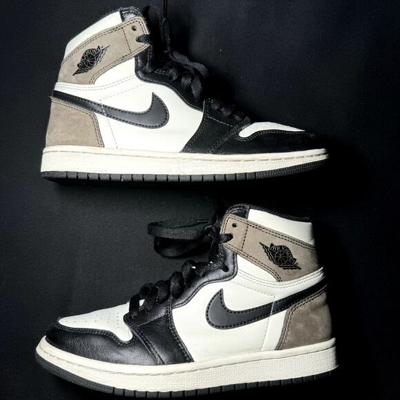 Nike Air Jordan 1 Retro High OG Dark Mocha Men's Shoes - Size 5 - Picture 2 of 8
